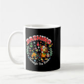 Dashing Through The Snow, Funny Dog Christmas Koffiemok (Links)