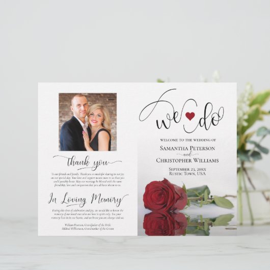 Dat doen we! Elegant Red Rose DIY Vouw Trouwprogra (Staand voorkant)