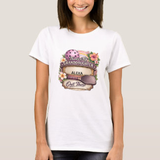 Dat is mijn kleindochter daar Pickleball-cadeaus T-shirt