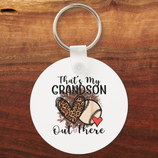 Dat is mijn kleinzoon daar, Bysebyll Oma Moth Sleutelhanger (Voorkant)