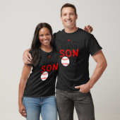 Dat is mijn kleinzoon daar, honkbal voor oma _ t-shirt (Unisex)