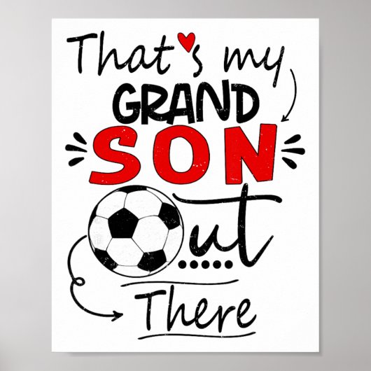 Dat is mijn kleinzoon daar voetbal voor oma Oma Poster (Voorkant)