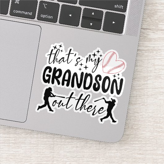 Dat is m'n kleinzoon daar, grappige oma Gezegden Sticker (Detail)