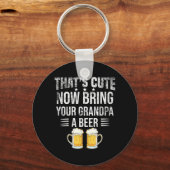 Dat Is Schattig Breng Je Opa Een Bier Grappig Bier Sleutelhanger (Voorkant)