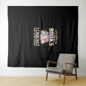 Dat is wat ik doe, ik lees boeken die ik haak en i wandkleed (In Situ (horizontaal))