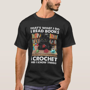 Dat is wat ik lees van Books-I Crochet en ik weet T-shirt
