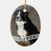 Dated Oval Dog Foto met kerstversiering Keramisch Ornament (Voorkant)