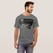 Datsun 240z 's nachts t-shirt (Voorkant volledig)