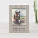 Daughter-in-law, Birthday, Brown Horse met Bridle Kaart<br><div class="desc">Dit verjaardagscadeau voor een schoondochter die het afbeelding toont van een bruin paard dat in de paddock staat,  heeft een zachte en droomige kwaliteit.  Pas het model aan door het vers aan uw behoeften aan te passen.</div>