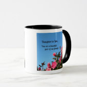 Daughter-in-Law, je bent een prachtig deel van ... Mok (Voorkant rechts)