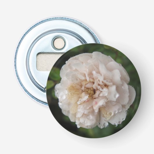 Dauw op een bloem button flesopener (Voorkant)