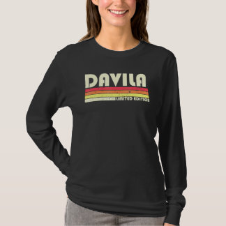 Davila Surname Retro  80s 90s Birthday Reun T-shirt