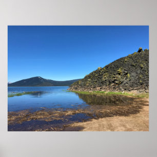 Davis Lake met Lava Rocks, Oregon Poster