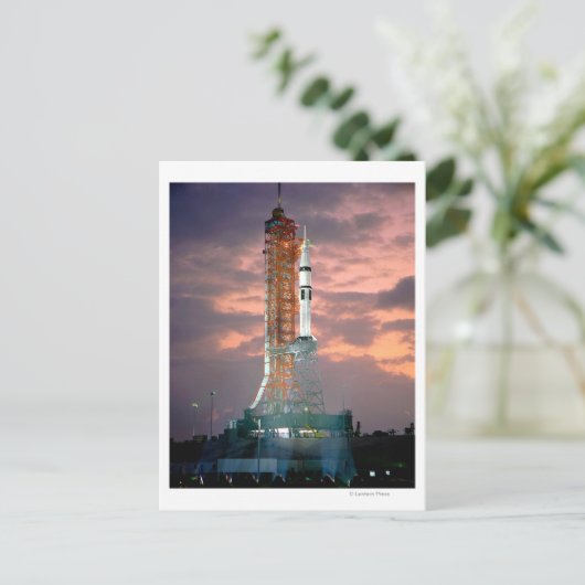 Dawn breekt achter ASTP Saturn IB CDDT Briefkaart (Staand voorkant)