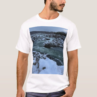 Dawn Cascade: Grote Herfsten Morning T-shirt