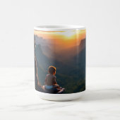 Dawn of Bond Koffiemok (Center)