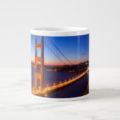 Dawn over San Francisco en Golden Gate Bridge. Grote Koffiekop (Voorkant)