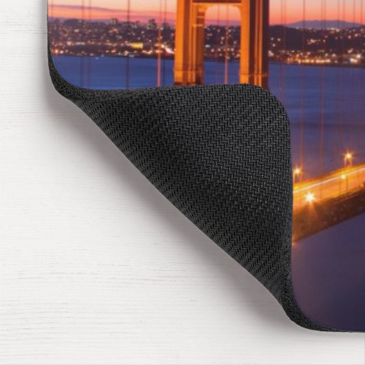 Dawn over San Francisco en Golden Gate Bridge. Muismat (Hoek)