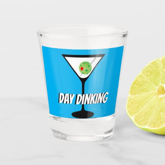 Day Dinking Martini Glass met Pickleball Olive Shot Glas (Voorkant)