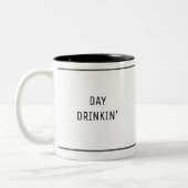 Day Drinkin' Funny Schattige Tweekleurige Koffiemok (Links)
