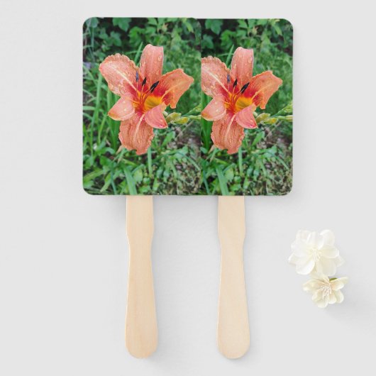 Day Lilly Handwaaier (Voorkant en achterkant)