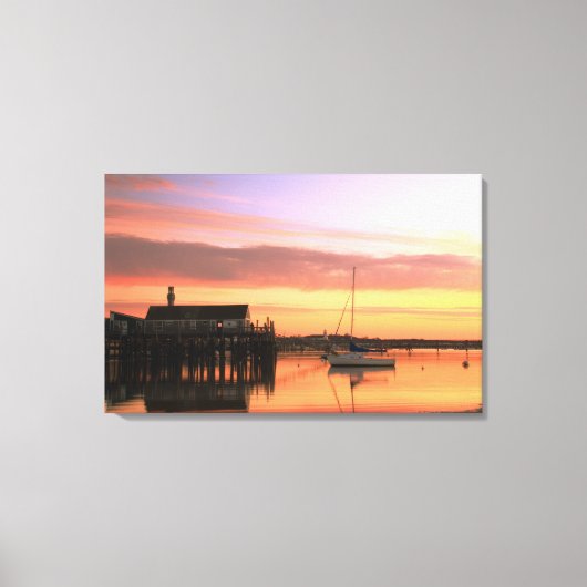 Daybreak in de haven van Provincetown Canvas Afdruk (Voorkant)