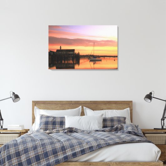 Daybreak in de haven van Provincetown Canvas Afdruk (Insitu (Slaapkamer))