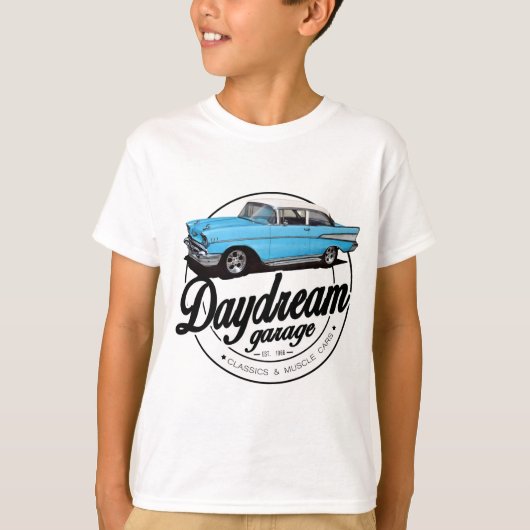 Daydroom Garage met Chevrolet Bel Air uit 1957 T-shirt (Voorkant)
