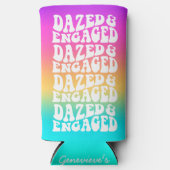 Dazed Engaged Disco Typografie Regenboog Gradiënt Seltzer Blikjeskoeler (Voorkant)