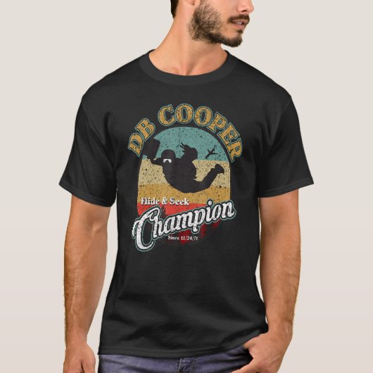DB Cooper Huid en Seek Champion T-shirt (Voorkant)