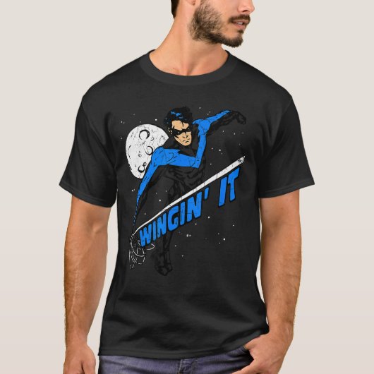 DC Comics Batman Nightwing Wingin It Unisex Volwas T-shirt (Voorkant)