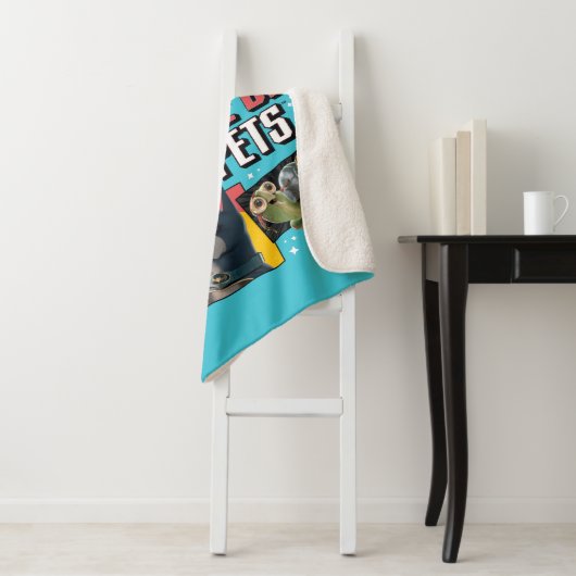 DC-reeks van Super-Pets-tekenpanelen Sherpa Deken (In situ)