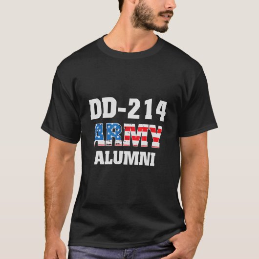 DD 214 Alumni Veteraan Amerikaanse vlag gepensione T-shirt (Voorkant)