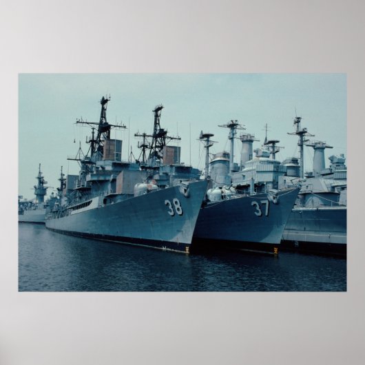 DDG 37 Farragut, DDG 38 Luce, Reserve Philadelphia Poster (Voorkant)
