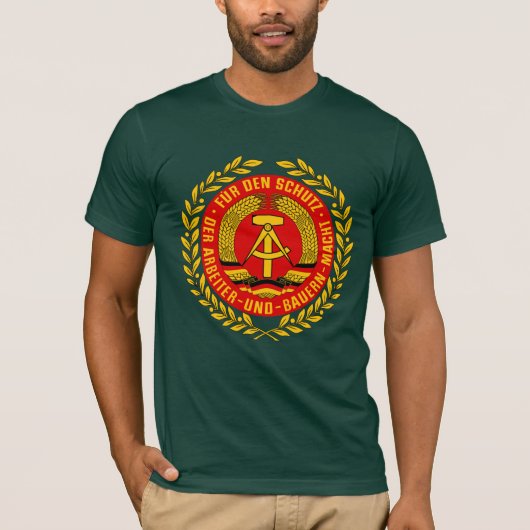 DDR NVA Emblem Duitse communist Oost-Duitsland T-shirt (Voorkant)