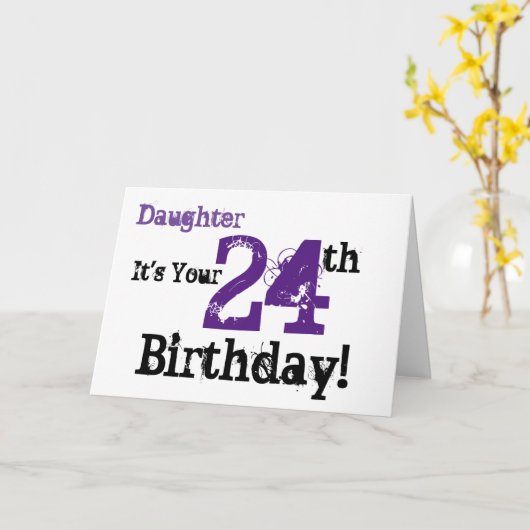 De 24ste verjaardag van de dochter in zwart, paars kaart (Gele Bloem)