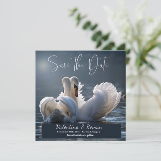 De aankondiging van de datum opslaan (Staand voorkant)