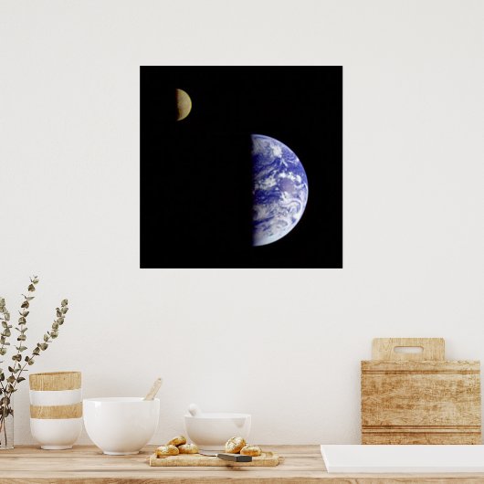De aarde en maan zoals gezien vanuit de ruimte poster (Keuken)