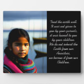 De aarde goed behandelen | Geviste dorpsmeisjes Fotoplaat (Voorkant)