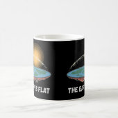 De aarde is een platte humoristische theorie koffiemok (Center)