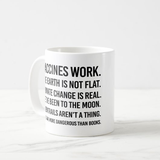 De aarde is niet plat en de klimaatverandering is koffiemok (Voorkant links)