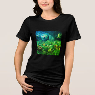De aarde rustend op groenten op zwarte korte mouwe Tri-Blend shirt
