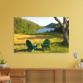 De Adirondack Chairs op het gras van de Jordaan Canvas Afdruk (Insitu (Woonkamer))