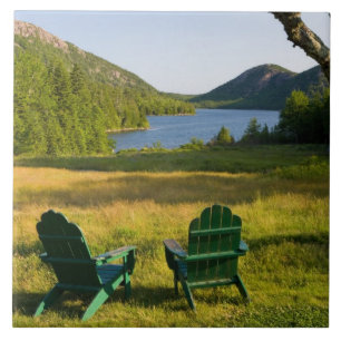 De Adirondack Chairs op het gras van de Jordaan Tegeltje