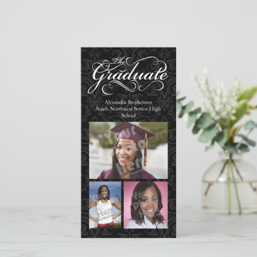 De Afgestudeerde, Elegante Zwarte Afstudeerceremon Aankondiging (Staand voorkant)