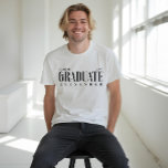 De Afstuderen Moderne Klasse van de Rendy van de N T-shirt<br><div class="desc">Moderne en trendy gepersonaliseerde naam afstuderen klasse van 2022 t-shirt. Ideaal geschenk voor de afstudeerder om hun prestaties te vieren en trots te draag. Opmerking: de tekstkleur kan worden aangepast aan uw voorkeur. Design by Moodthology.</div>