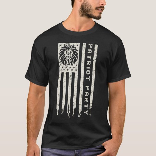 De Amerikaanse Lion Flag bij Patriot Party T-shirt (Voorkant)