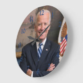 De Amerikaanse president Joe Biden als senator Grote Klok (Hoek)