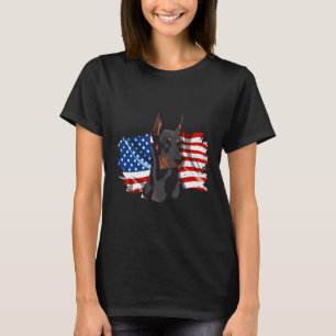 De Amerikaanse vlag met een rode patriottische dob T-shirt