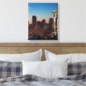 De Amerikaanse vlag vliegt tussen de stijgende maa Canvas Afdruk (Insitu (Slaapkamer))